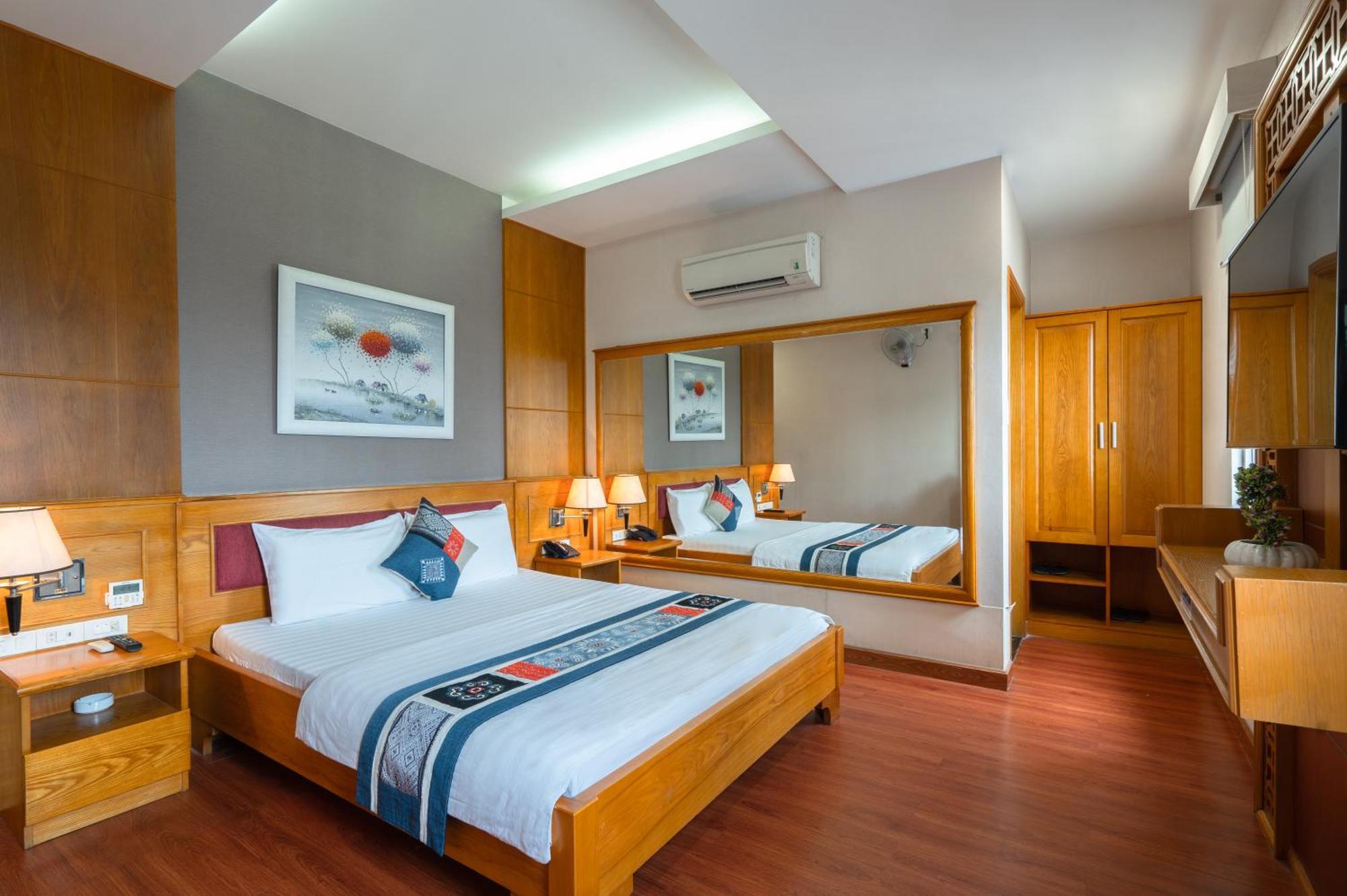 Anh Dao Hotel Хошимин Екстериор снимка